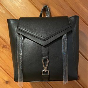 Melie Bianco Black Squared Backpack